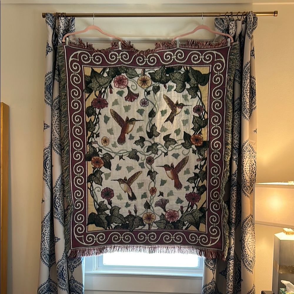Vintage American Weavers Hummingbird and Swirl Design Tapestry Throw